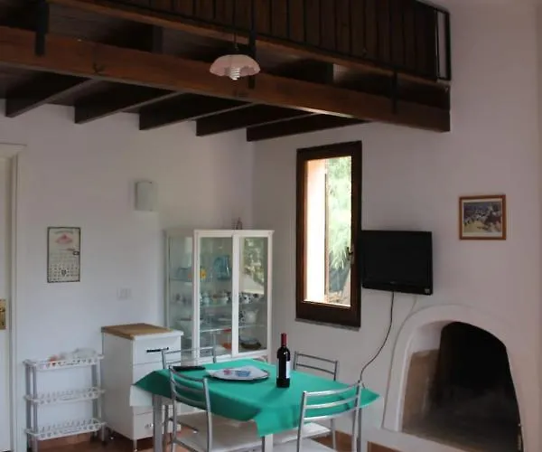 Nyaraló Holiday Home Torre Delle Stelle